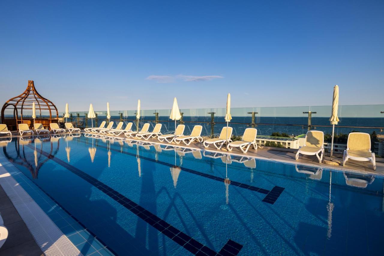 Maritim Hotel Amelia Albena Buitenkant foto