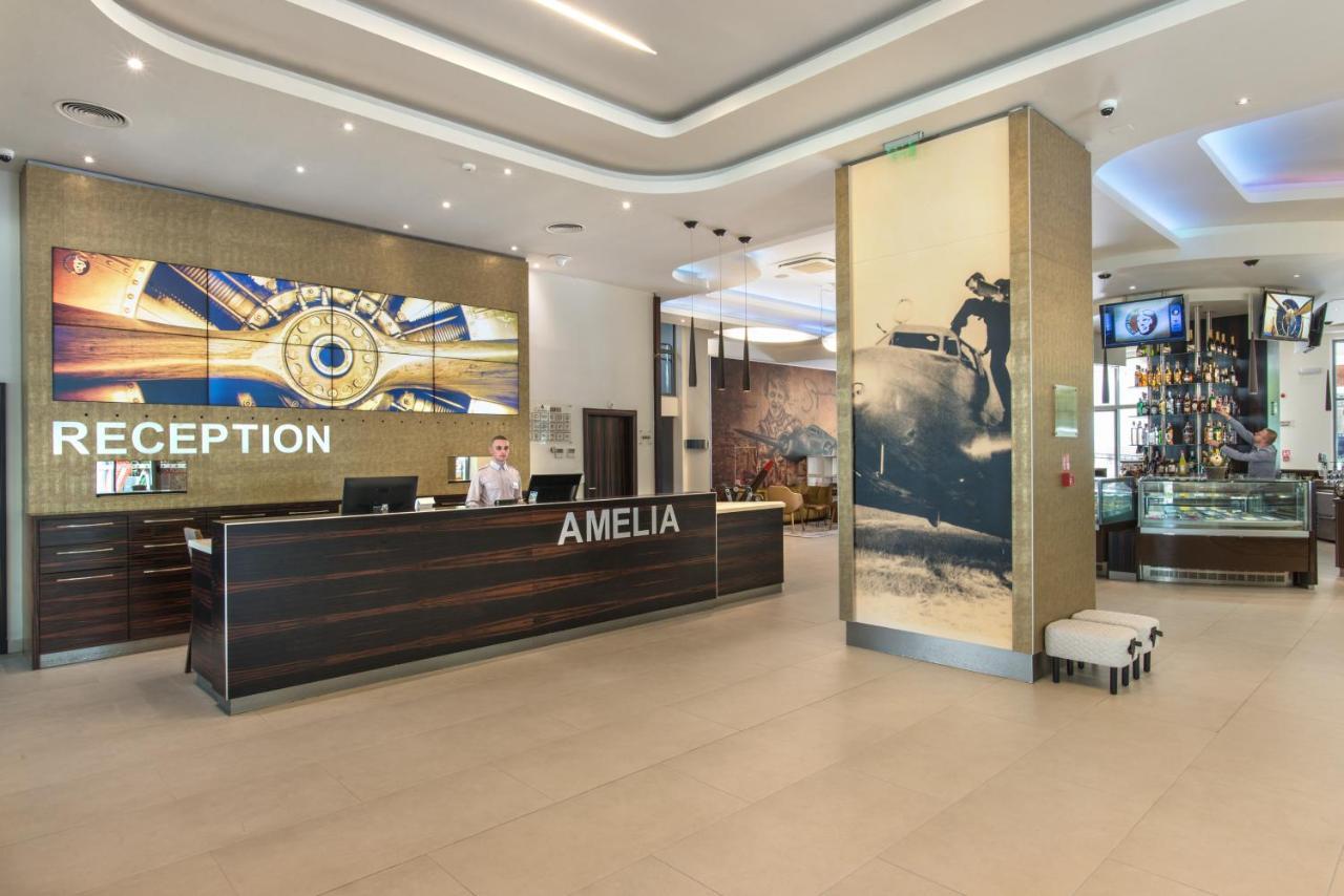 Maritim Hotel Amelia Albena Buitenkant foto
